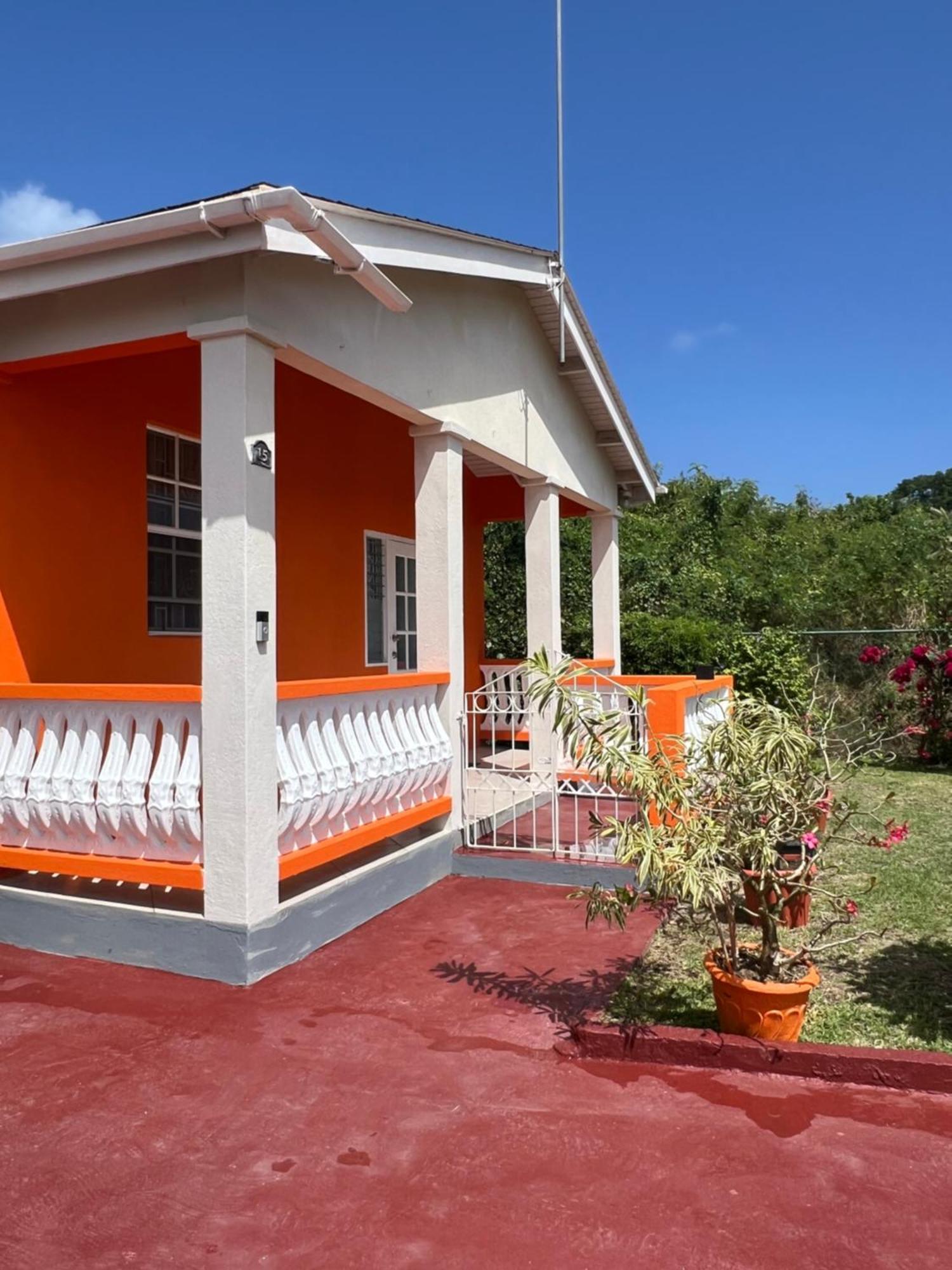 Entire - West Coast Barbados * Saint Peter